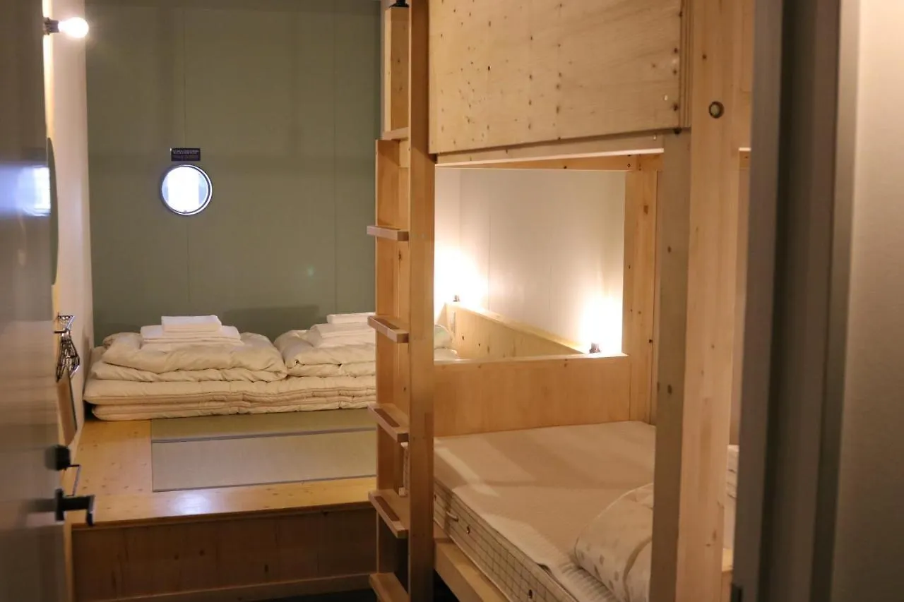 Hostel Tomar Furano 0*,
